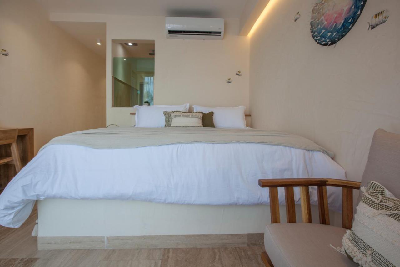 Malecon 1680 Hotel La Paz